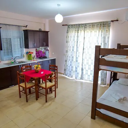 Vila Kreka * Ksamil